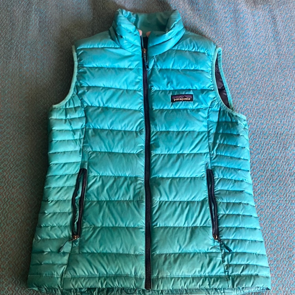 Patagonia Down Sweater Puffy Vest light blue size small